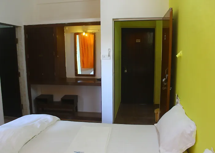 Poonam Village Resort